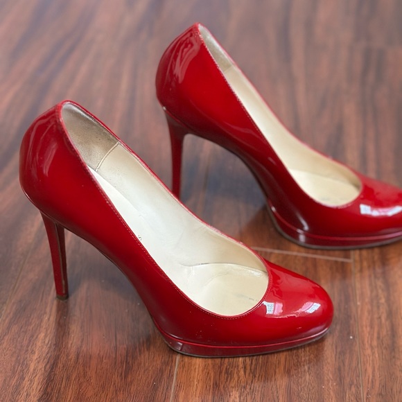 Christian Louboutin Red Patent - Picture 1 of 4